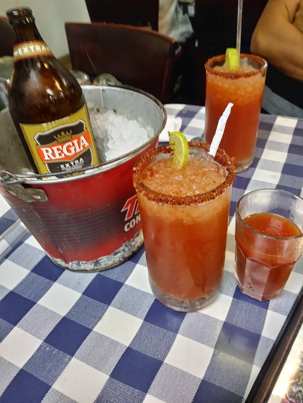 El Baron | restaurant | 4212 Pico Blvd, Los Angeles, CA 90019, USA | 3239541384 OR +1 323-954-1384