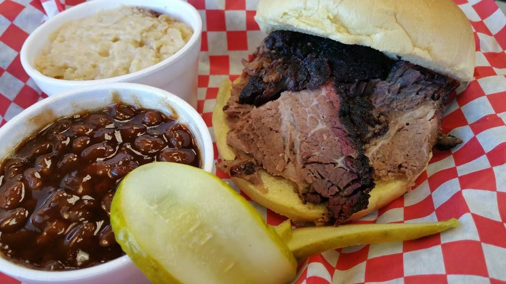 Lutzs BBQ | restaurant | 3505 Missouri Blvd, Jefferson City, MO 65109, USA | 5736364227 OR +1 573-636-4227