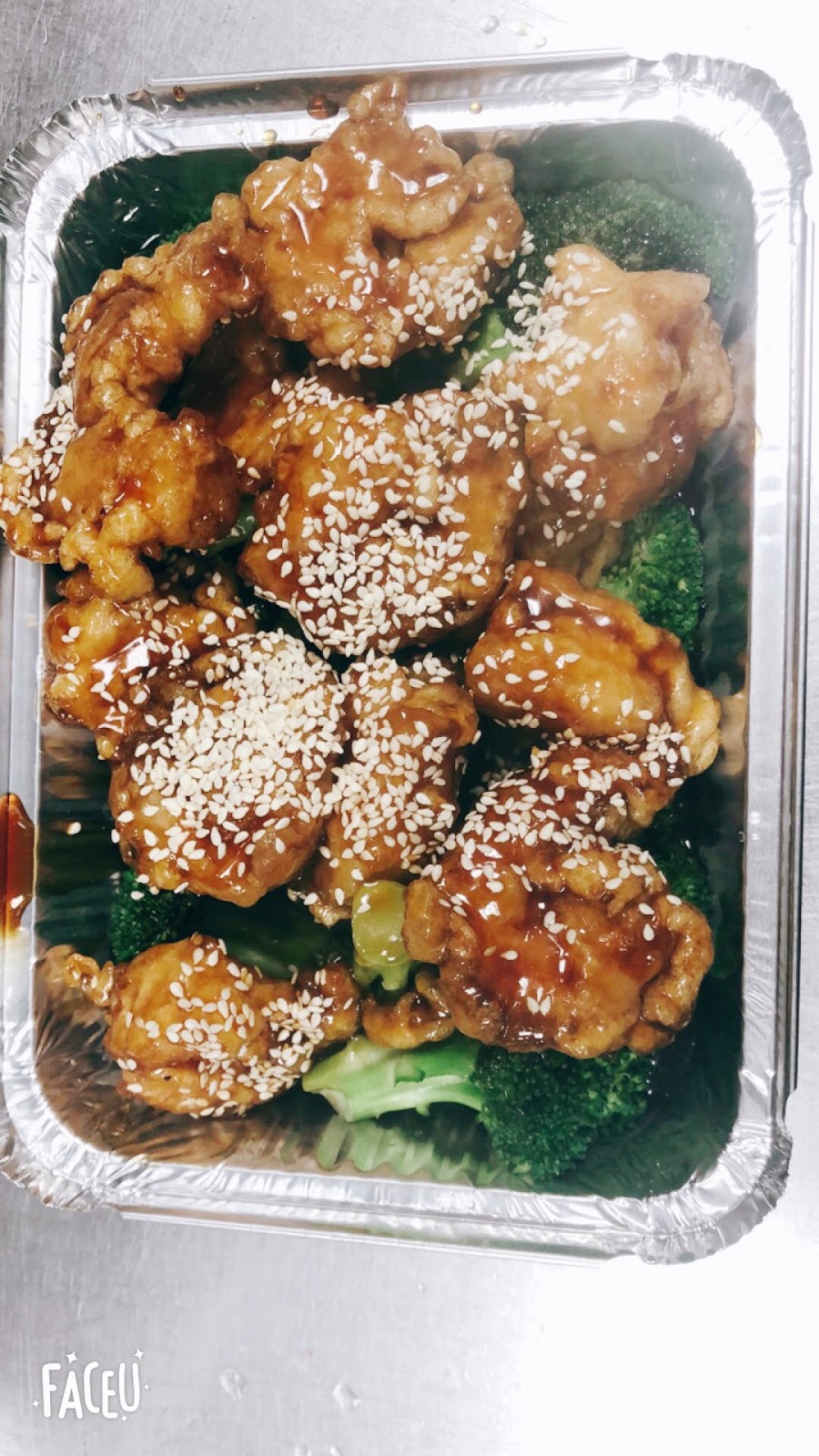 Lucky Chance | restaurant | 395 Remsen Ave, Brooklyn, NY 11212, USA | 7183429699 OR +1 718-342-9699