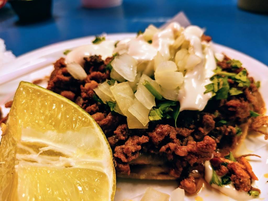 Sr Ozzys Tacos Y Mariscos | restaurant | 1717 W Southern Ave, Phoenix, AZ 85041, USA | 6026770284 OR +1 602-677-0284