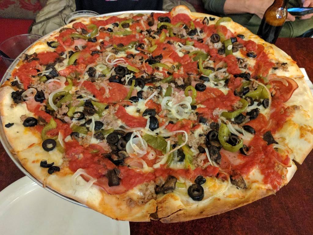 Best Pies Pizzeria & Restaurant | restaurant | 10068 Donner Pass Rd, Truckee, CA 96161, USA | 5305821111 OR +1 530-582-1111
