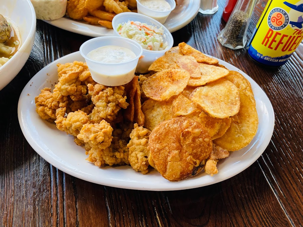 Peppers Landing | restaurant | 170 Main St, Old Town, ME 04468, USA | 2078170280 OR +1 207-817-0280