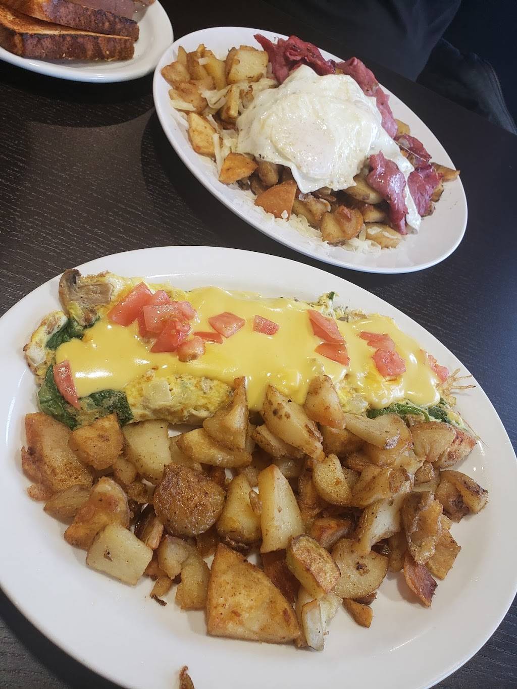 Stacked Pancake & Breakfast House Ancaster | restaurant | 59 Wilson St W, Ancaster, ON L9G 1N1, Canada | 9053047100 OR +1 905-304-7100