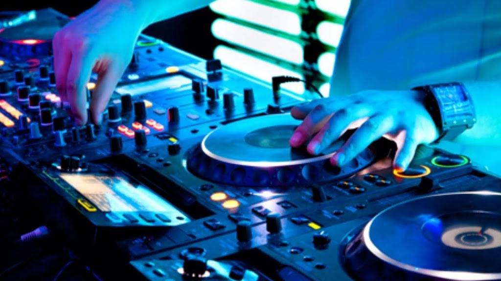 Skate Waco | meal takeaway | 401 Towne Oaks Dr, Waco, TX 76710, USA | 2547720042 OR +1 254-772-0042