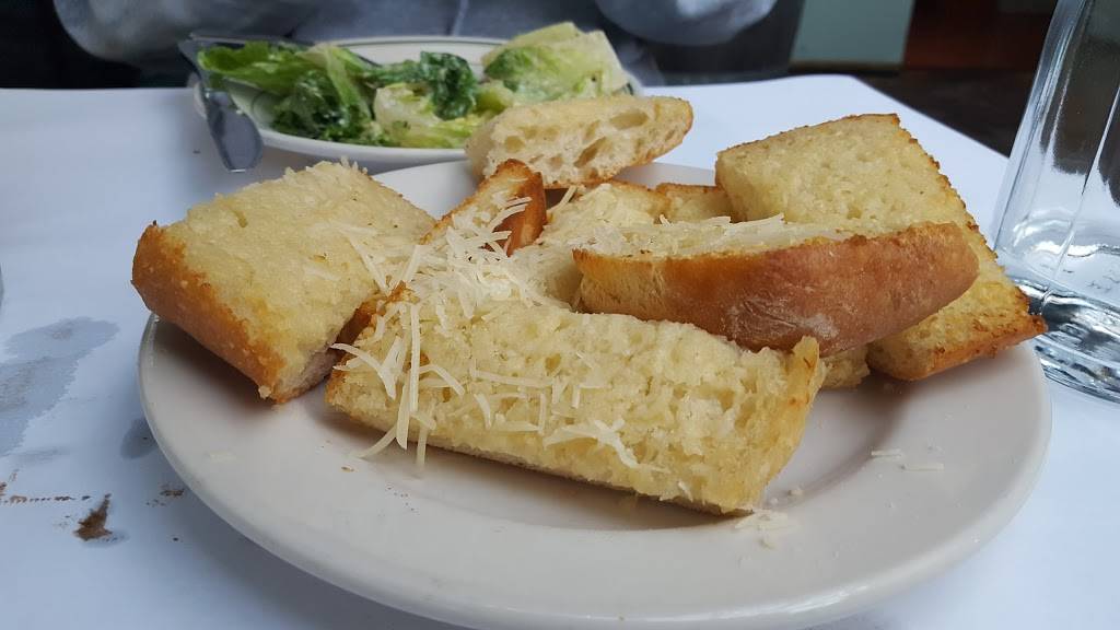 Allegro Pizzeria | restaurant | Big Sur Barn, 3770 The Barnyard, Carmel-By-The-Sea, CA 93923, USA | 8316265454 OR +1 831-626-5454