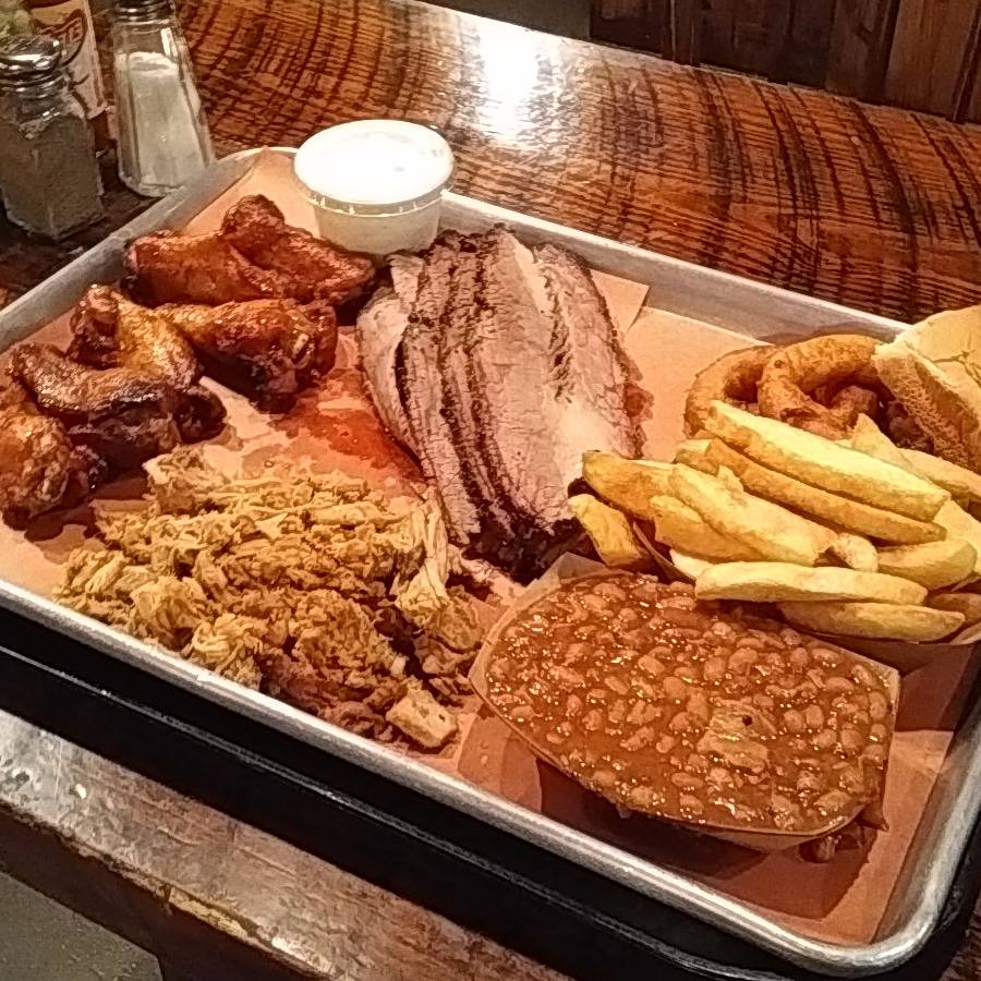 Bessingers BBQ | restaurant | 1602 Savannah Hwy, Charleston, SC 29407, USA | 8435561354 OR +1 843-556-1354