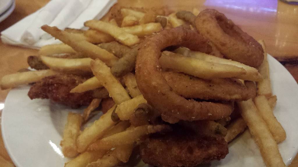 Cabin of Linwood | restaurant | 6 N Huron Rd, Linwood, MI 48634, USA | 9896973811 OR +1 989-697-3811