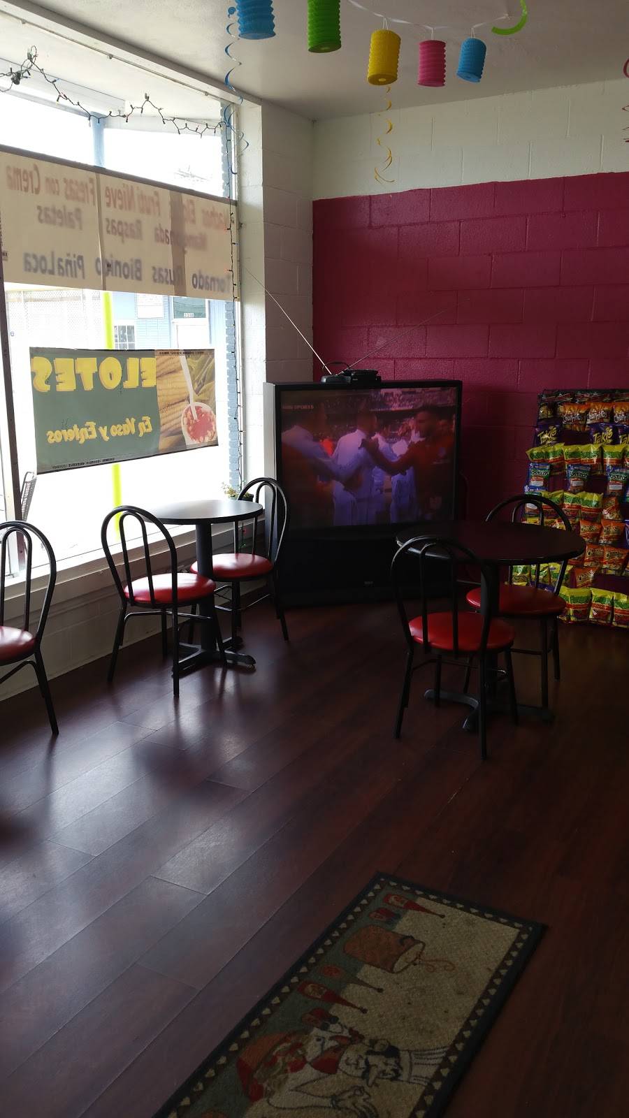 Elotes y antojitos la banana | restaurant | 2320 Rock Island Rd, Irving, TX 75060, USA | 9722533000 OR +1 972-253-3000