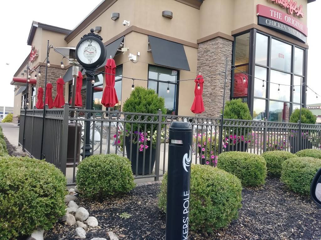 Chick-fil-A | restaurant | 874 Eastgate N Dr, Cincinnati, OH 45245, USA | 5137520223 OR +1 513-752-0223