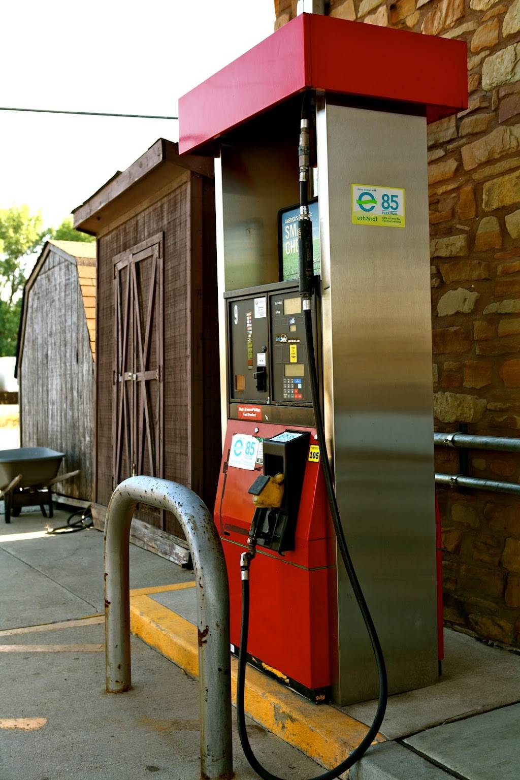 Phillips 66 | restaurant | 2210 S Kentucky Ave, Indianapolis, IN 46221, USA | 3174812244 OR +1 317-481-2244