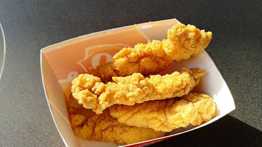 Dairy Queen Grill & Chill | restaurant | 900 N Airport Rd, West Memphis, AR 72301, USA | 8705592458 OR +1 870-559-2458