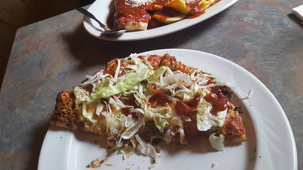 Giannillis II Restaurant & Lounge | restaurant | 4816 State St #30, Greensburg, PA 15601, USA | 7248325600 OR +1 724-832-5600