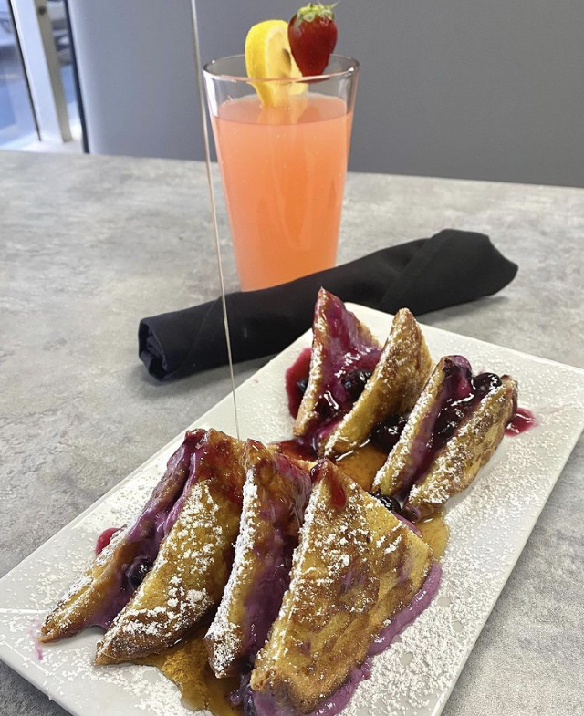 4 Us Cafe & bakery | restaurant | 5310 Orient Rd, Tampa, FL 33610, USA | 8132465590 OR +1 813-246-5590