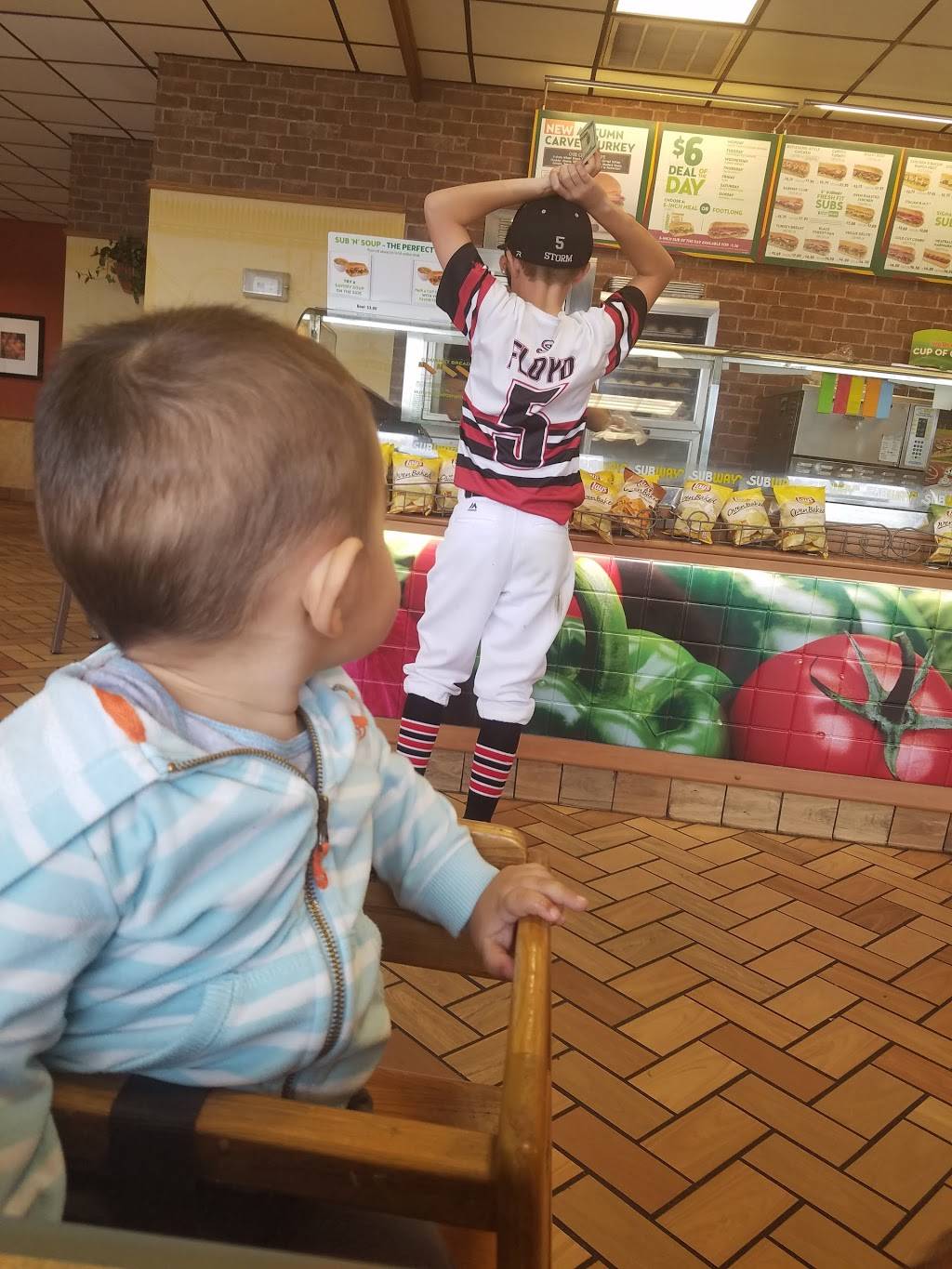 Subway Restaurants | restaurant | 6850 Denton Hwy, Watauga, TX 76148, USA | 8174285477 OR +1 817-428-5477