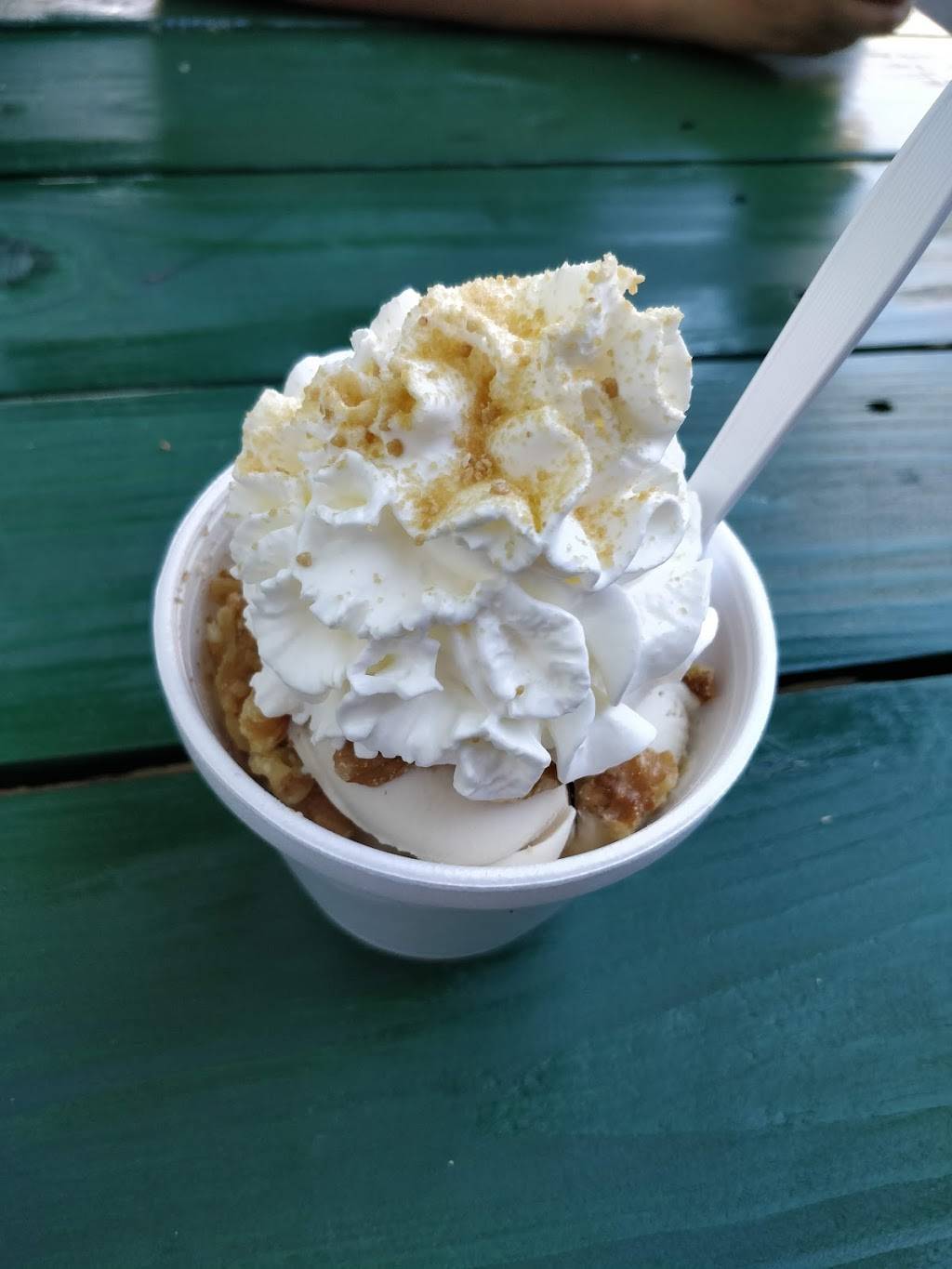 Midwoods | restaurant | 329 West St, Ludlow, MA 01056, USA | 4136101399 OR +1 413-610-1399