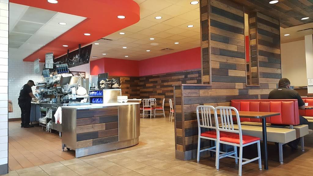 Arbys | meal takeaway | 703 Christopher Dr, Belen, NM 87002, USA | 5058643087 OR +1 505-864-3087