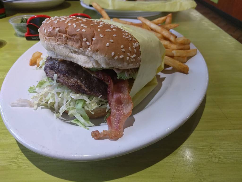 Piggies Restaurant | restaurant | 2800 E Del Amo Blvd, Compton, CA 90221, USA | 3106371164 OR +1 310-637-1164