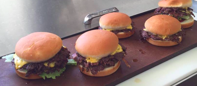 Krekels Custard | restaurant | 2121 N Grand Ave E, Grandview, IL 62702, USA | 2175254952 OR +1 217-525-4952