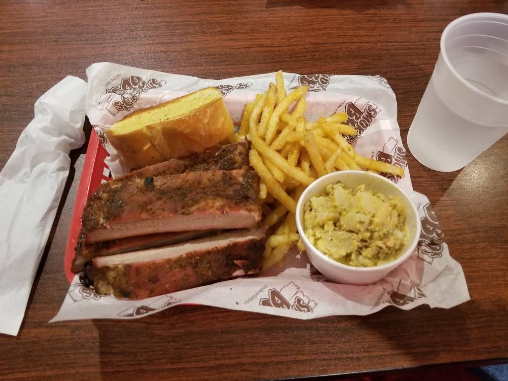 Smokey Ds BBQ | restaurant | 5055 NW 2nd St, Des Moines, IA 50313, USA | 5152432747 OR +1 515-243-2747