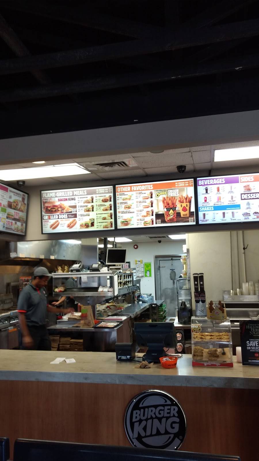 Burger King | restaurant | 728 S Alafaya Trail, Orlando, FL 32828, USA | 4072499722 OR +1 407-249-9722