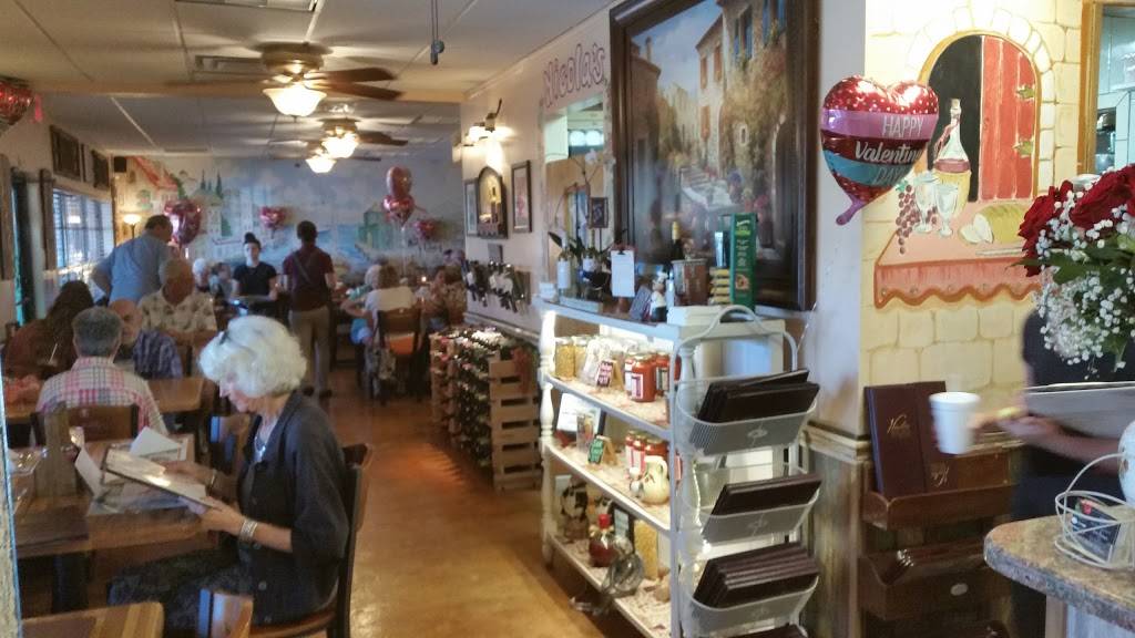 Nicolas Italian Kitchen | restaurant | 8647, 4343 S Access Rd, Englewood, FL 34224, USA | 9414746195 OR +1 941-474-6195