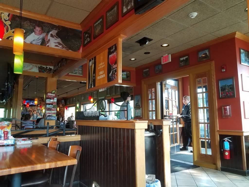 Applebees Grill + Bar | restaurant | 594 N Troy Rd, Rensselaer, NY 12144, USA | 5182830700 OR +1 518-283-0700