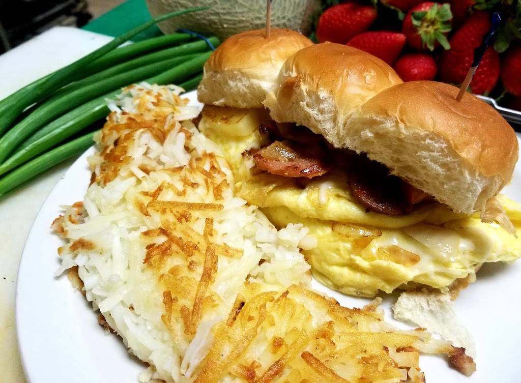 The Cup n Saucer Restaurant | restaurant | 6169 Jog Rd, Lake Worth, FL 33463, USA | 5619664997 OR +1 561-966-4997