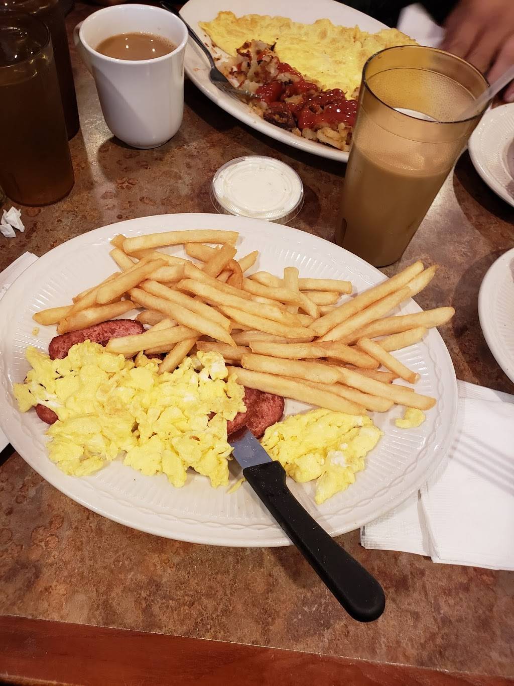 Embassy Diner | restaurant | 4280 Hempstead Turnpike, Bethpage, NY 11714, USA | 5167961132 OR +1 516-796-1132