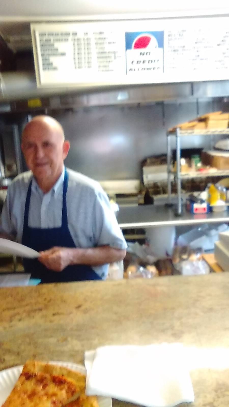 Brothers Pizza | restaurant | 688 Merrimack St, Lowell, MA 01854, USA | 9784527969 OR +1 978-452-7969