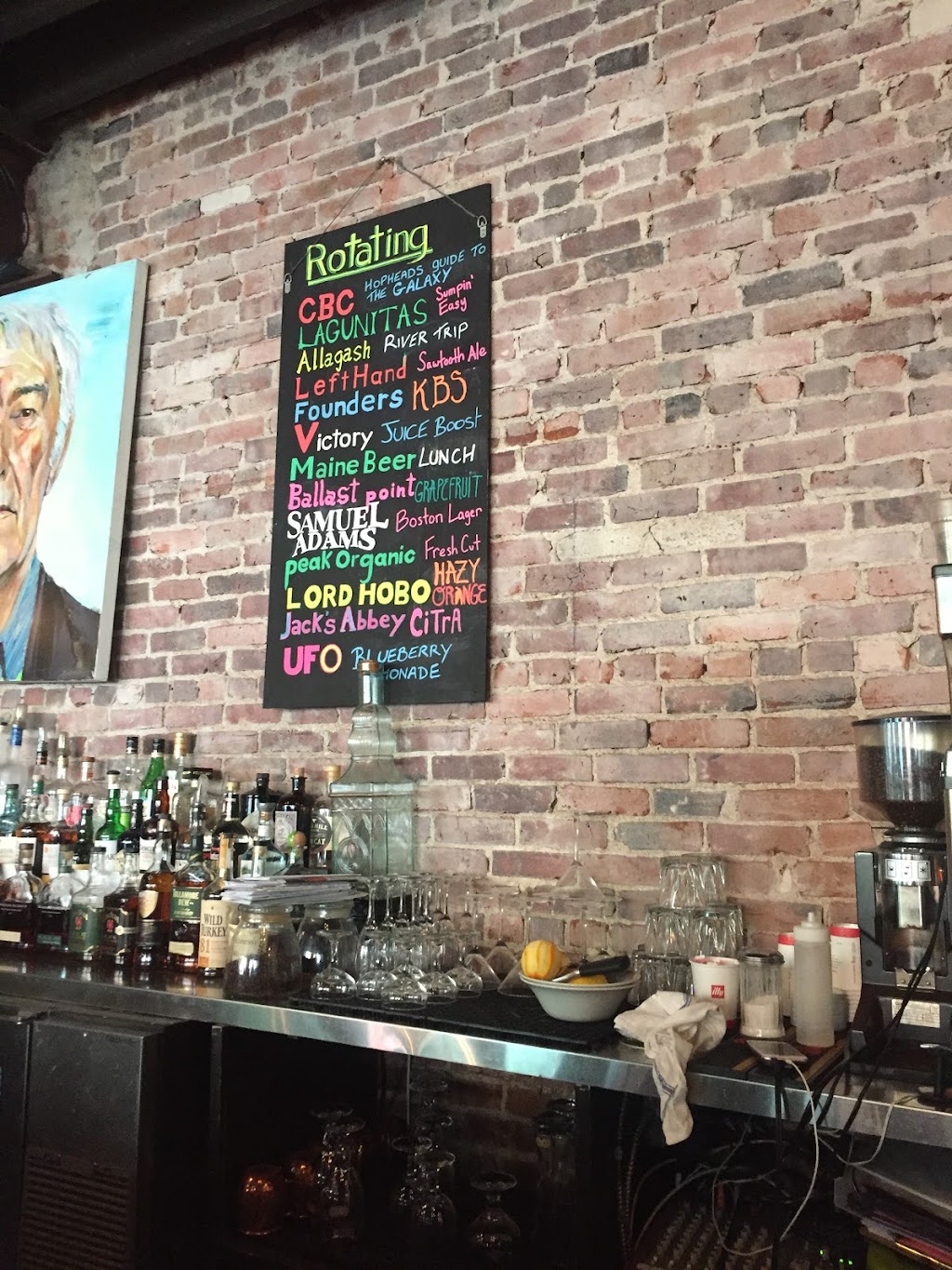 The Squealing Pig | restaurant | 134 Smith St, Boston, MA 02120, USA | 6173225299 OR +1 617-322-5299