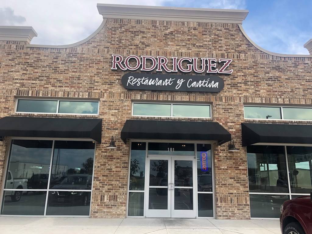 Rodriguez Restaurant y Cantina | restaurant | 2154 Gabriels Pl #101, New Braunfels, TX 78130, USA | 8303107145 OR +1 830-310-7145