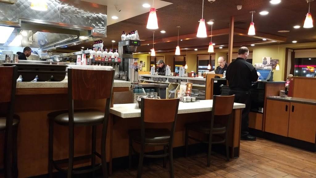 Dennys | restaurant | 2474 Sunrise Blvd, Rancho Cordova, CA 95670, USA | 9166350285 OR +1 916-635-0285