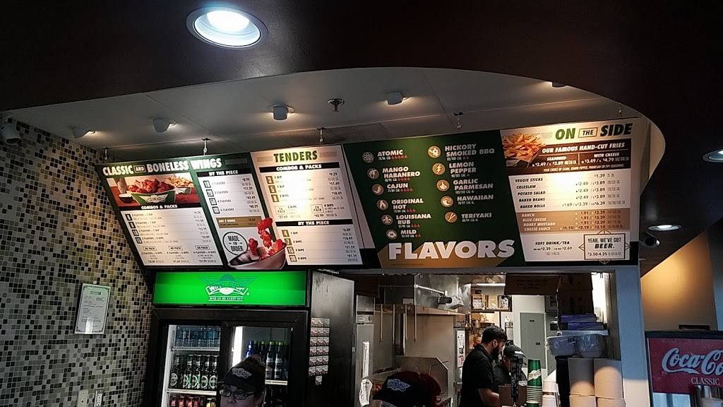 Wingstop | restaurant | 14875 Main St, Bellevue, WA 98007, USA | 4259741142 OR +1 425-974-1142