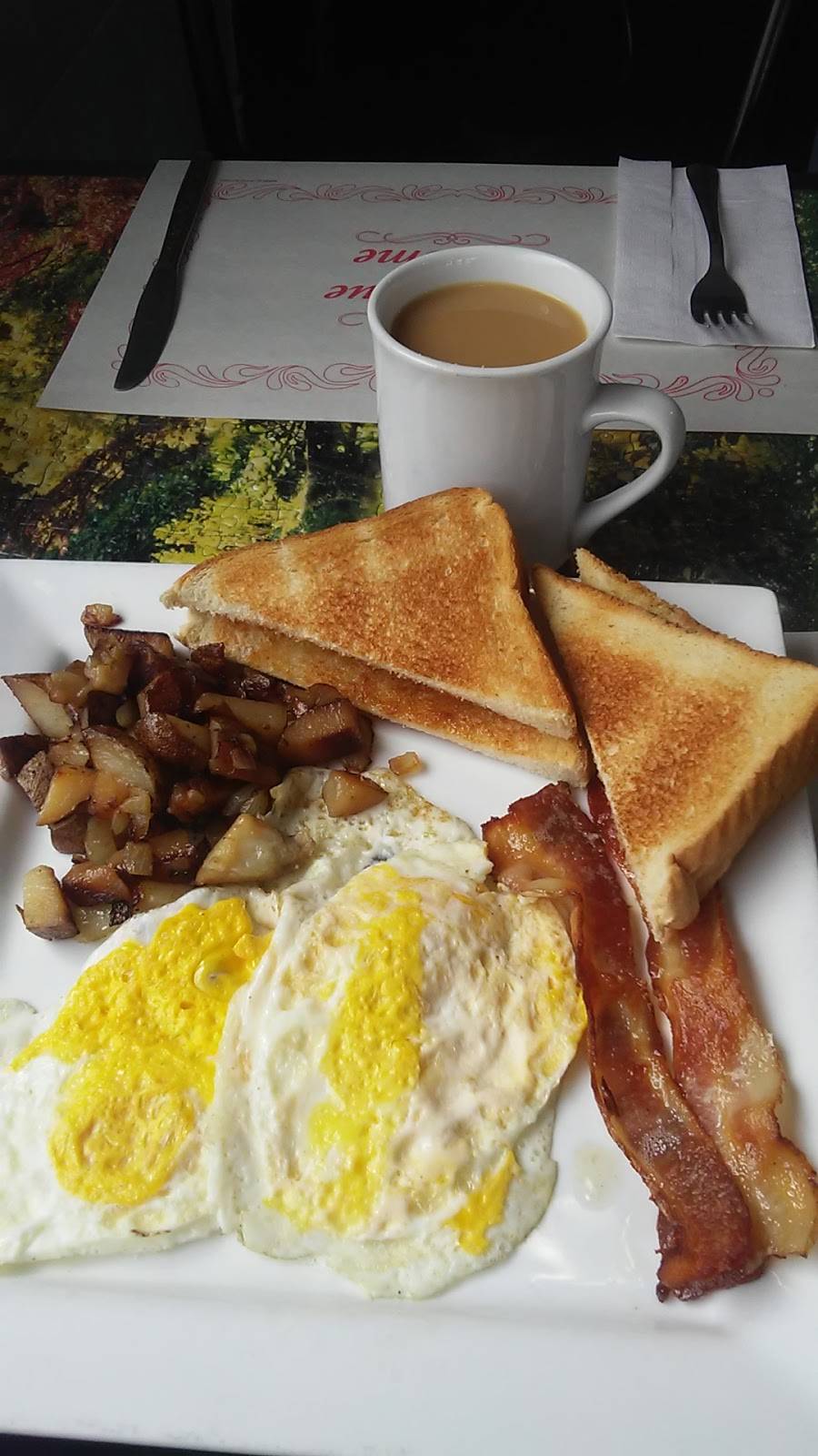 Madame Gourmandine | restaurant | 94 Rue Saint-Lambert, Sherbrooke, QC J1C 0N8, Canada | 8198463807 OR +1 819-846-3807