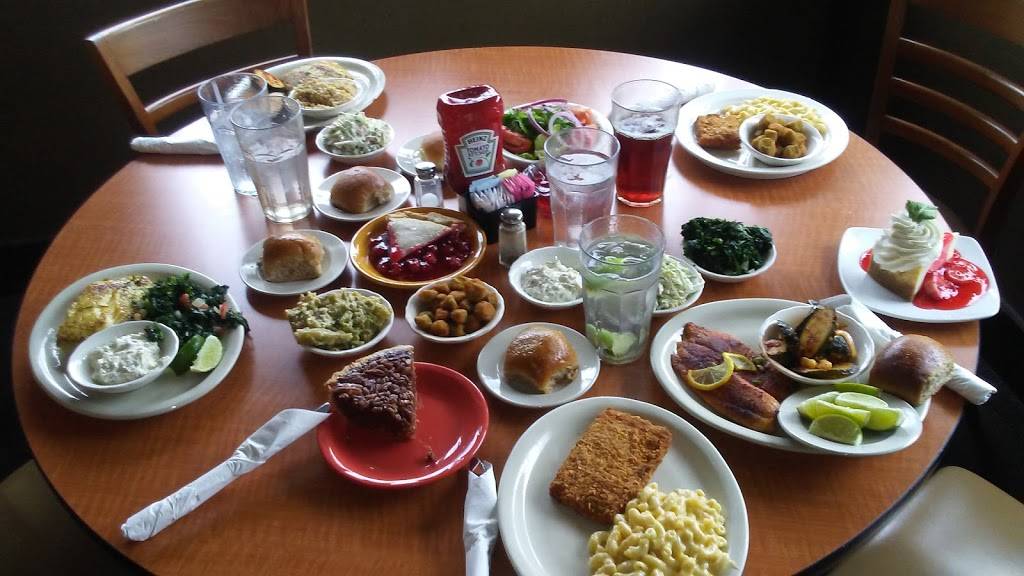 Lubys | restaurant | 8176 N Mopac Expy, Austin, TX 78759, USA | 5123466040 OR +1 512-346-6040