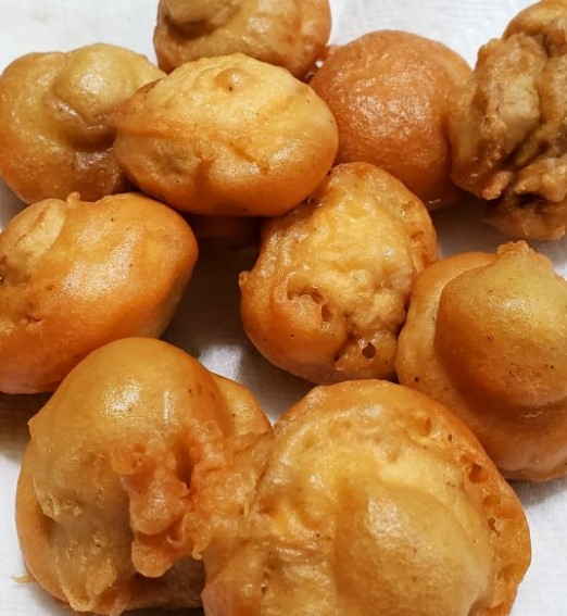 Midtown Burgers and Wings | restaurant | 5730 Woodward Ave, Detroit, MI 48202, USA | 3132858796 OR +1 313-285-8796