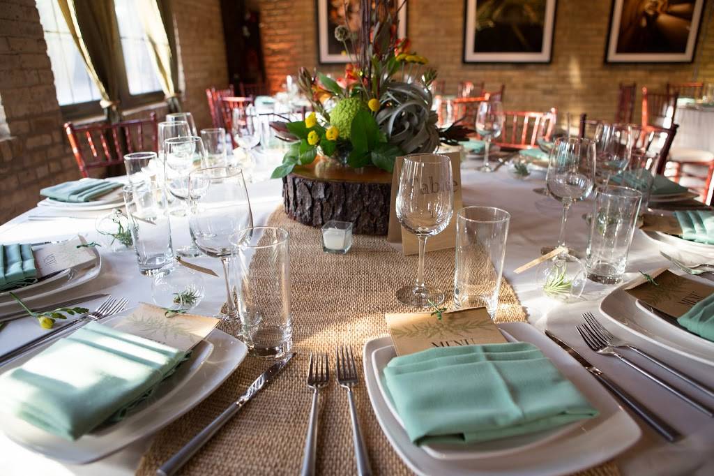 Artango Bar & Steakhouse | restaurant | 4767 N Lincoln Ave, Chicago, IL 60625, USA | 8722087441 OR +1 872-208-7441