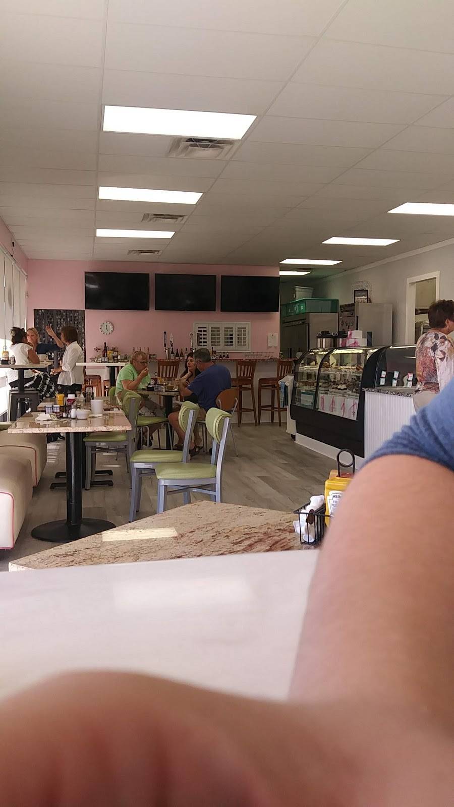 Zoe’s Sweet Kitchen | cafe | 1101 El Jobean Rd, Port Charlotte, FL 33948, USA | 9417439637 OR +1 941-743-9637