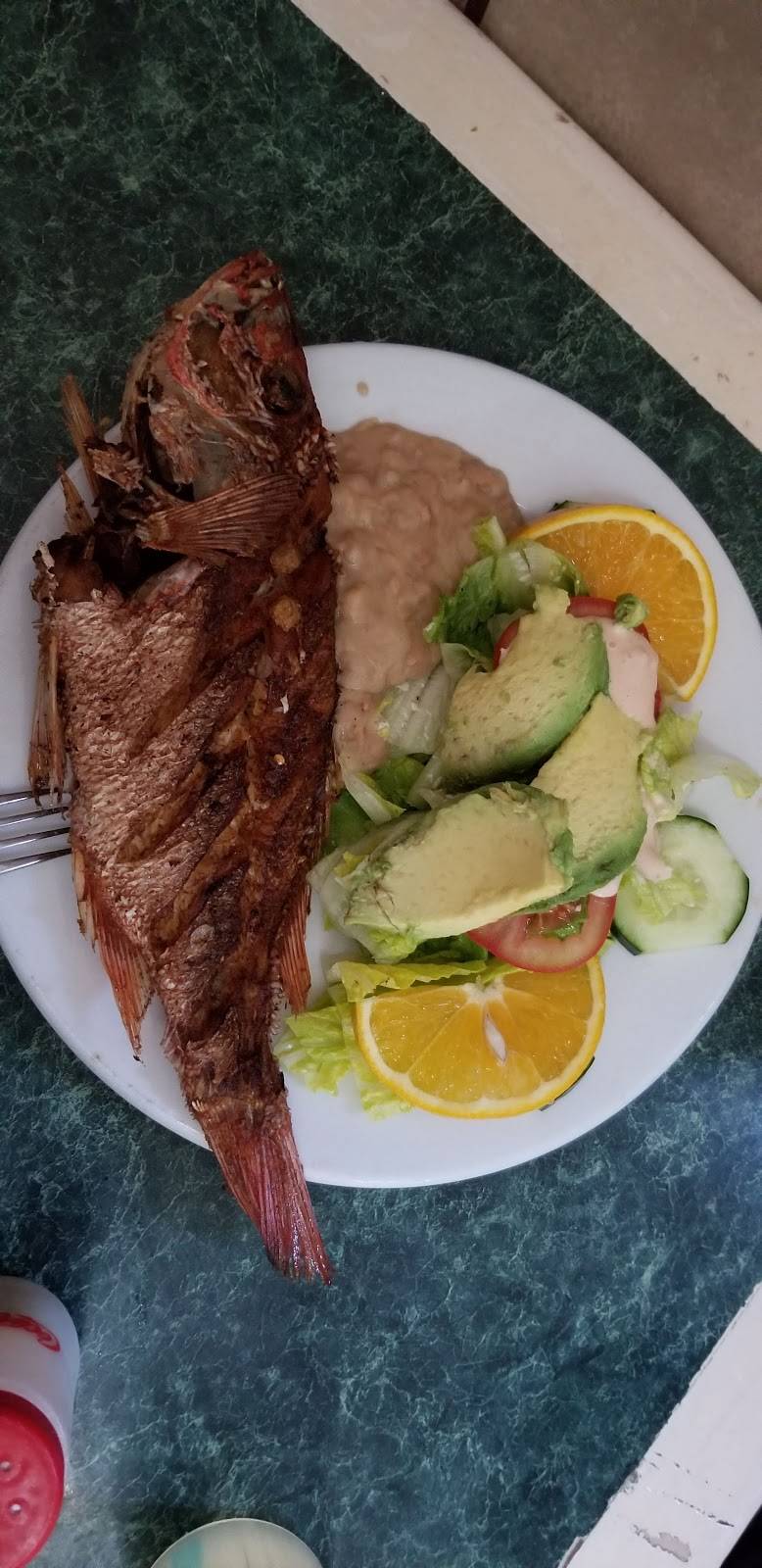 PESCADOS Y MARISCOS YOLI | restaurant | Av Flores Magón 6659, San Antonio, 22607 Tijuana, B.C., Mexico | 016643343553 OR +52 664 334 3553