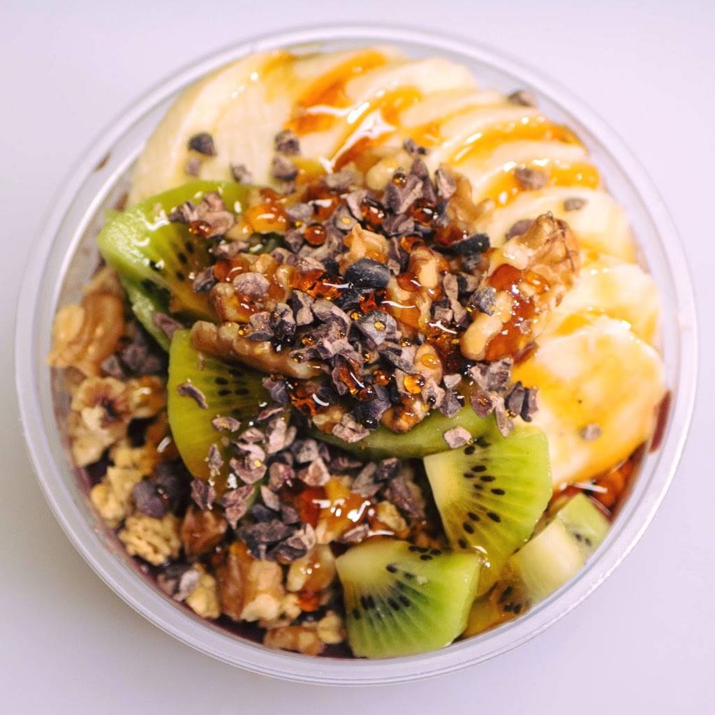 Smoothie Squad | restaurant | 319 Cypress Gardens Blvd, Winter Haven, FL 33880, USA | 8636624435 OR +1 863-662-4435