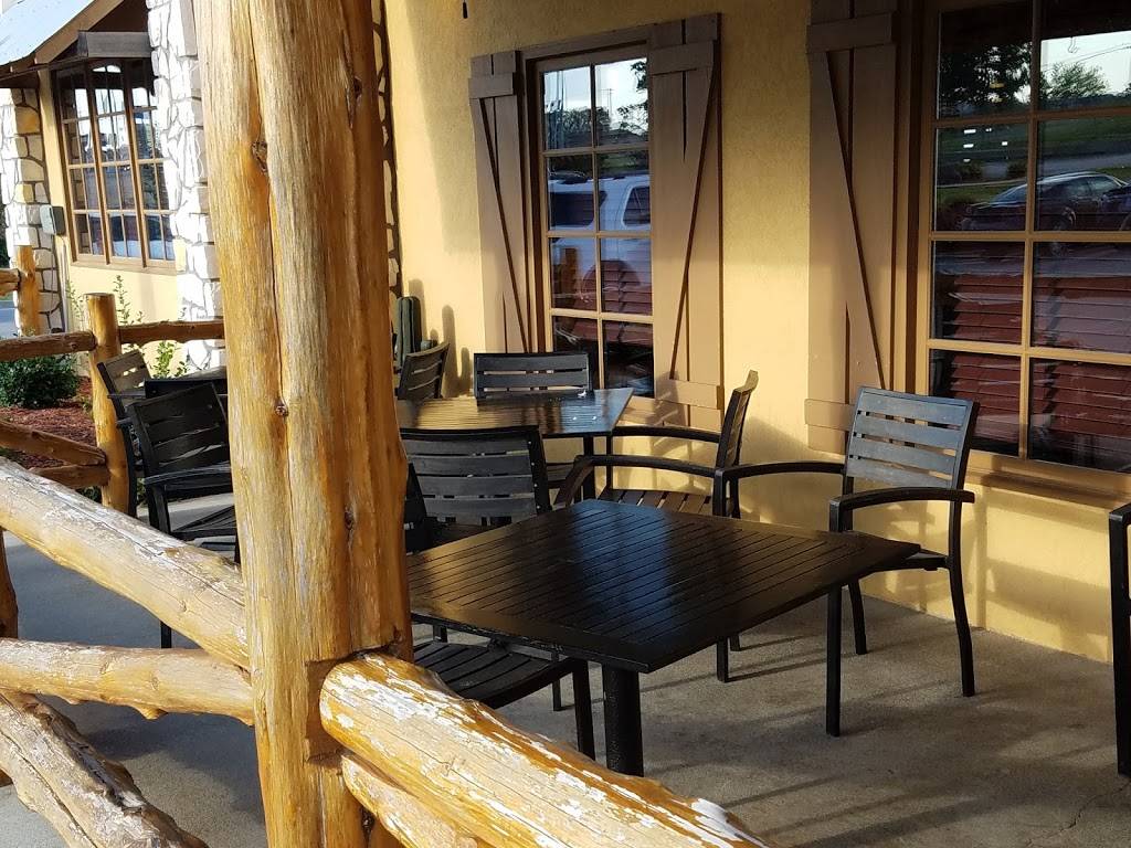 Coltons Steak House | restaurant | 318 Marshall Dr, Waynesville, MO 65584, USA | 5734512686 OR +1 573-451-2686