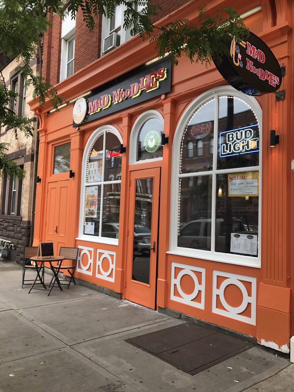 Mad Noodles | restaurant | 2017 E Carson St, Pittsburgh, PA 15203, USA | 4122510558 OR +1 412-251-0558