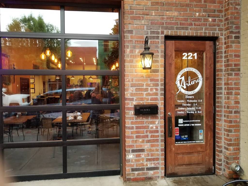 Arturos Wood Fired Pizza Gallery | meal takeaway | 221 Main St, Sulphur Springs, TX 75482, USA | 9039511444 OR +1 903-951-1444