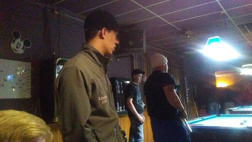 Charlies Bar & Grill | restaurant | 518 N Main St, Gage, OK 73843, USA | 5809237717 OR +1 580-923-7717