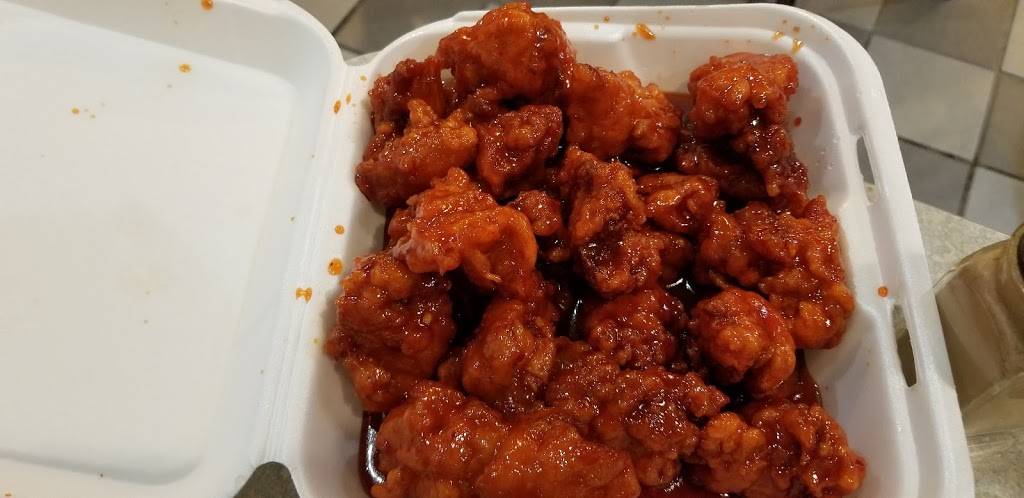 China King Restaurant V | restaurant | 7500 Leesburg Pike, Falls Church, VA 22043, USA | 7032886588 OR +1 703-288-6588