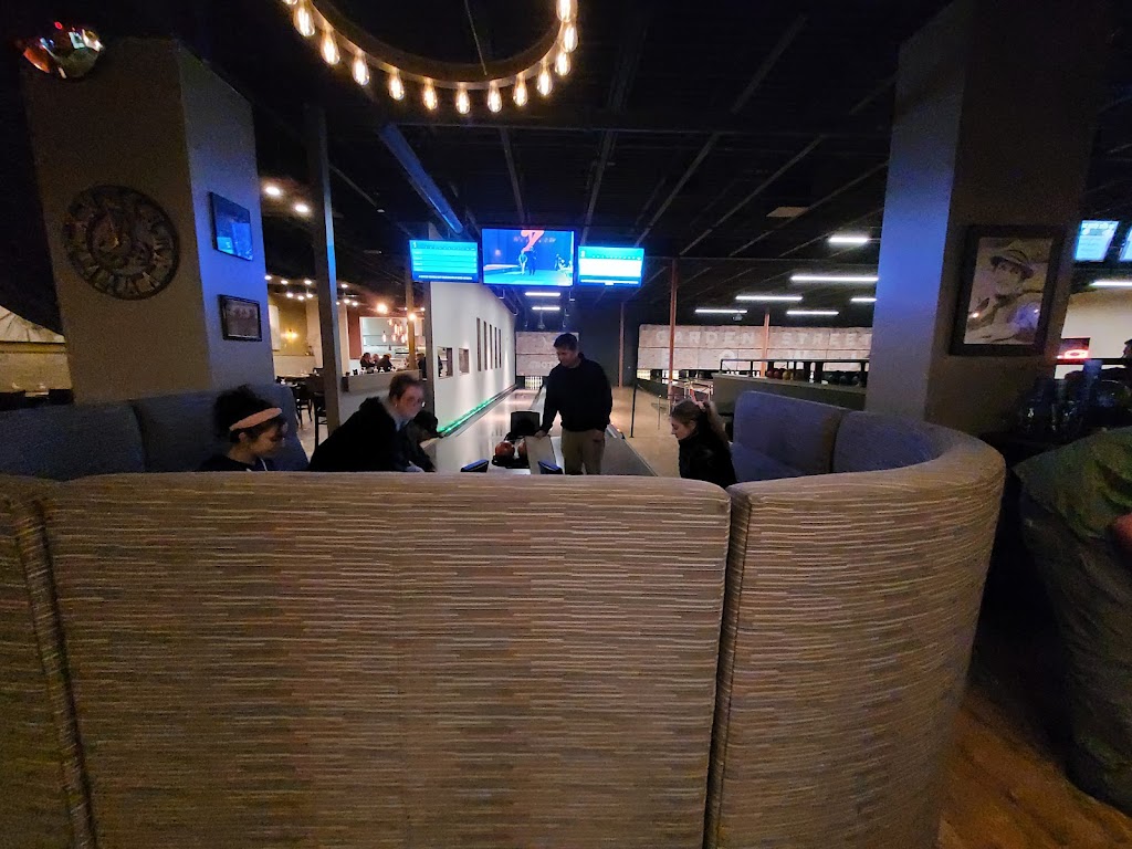 Garden Street Bowl | restaurant | 1 Garden St, Kennebunk, ME 04043, USA | 2076367799 OR +1 207-636-7799