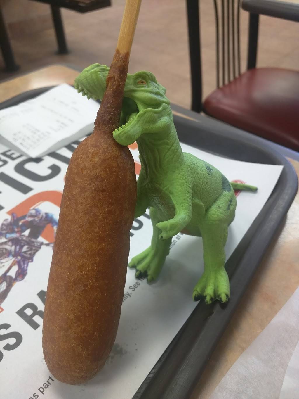 Long John Silvers | restaurant | 9380 W Northern Ave, Glendale, AZ 85305, USA | 6237725429 OR +1 623-772-5429