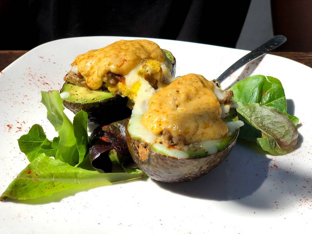 The Soho Backyard | restaurant | 610 S Armenia Ave, Tampa, FL 33609, USA | 8132845928 OR +1 813-284-5928