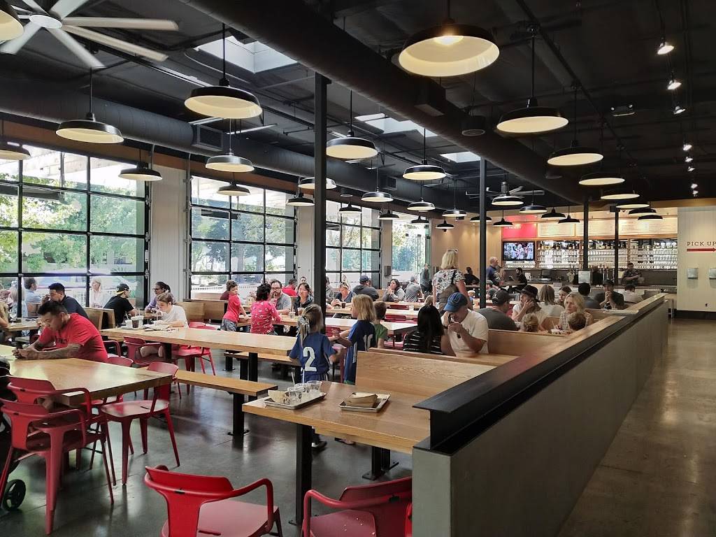 Gotts Roadside | restaurant | 1275 S Main St, Walnut Creek, CA 94596, USA | 9259546243 OR +1 925-954-6243