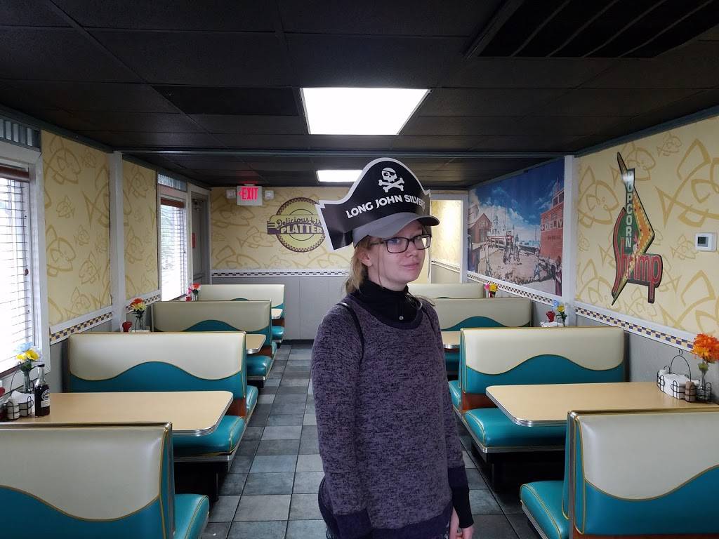 Long John Silvers | restaurant | 3920 Broadway St, Mt Vernon, IL 62864, USA | 6182443449 OR +1 618-244-3449